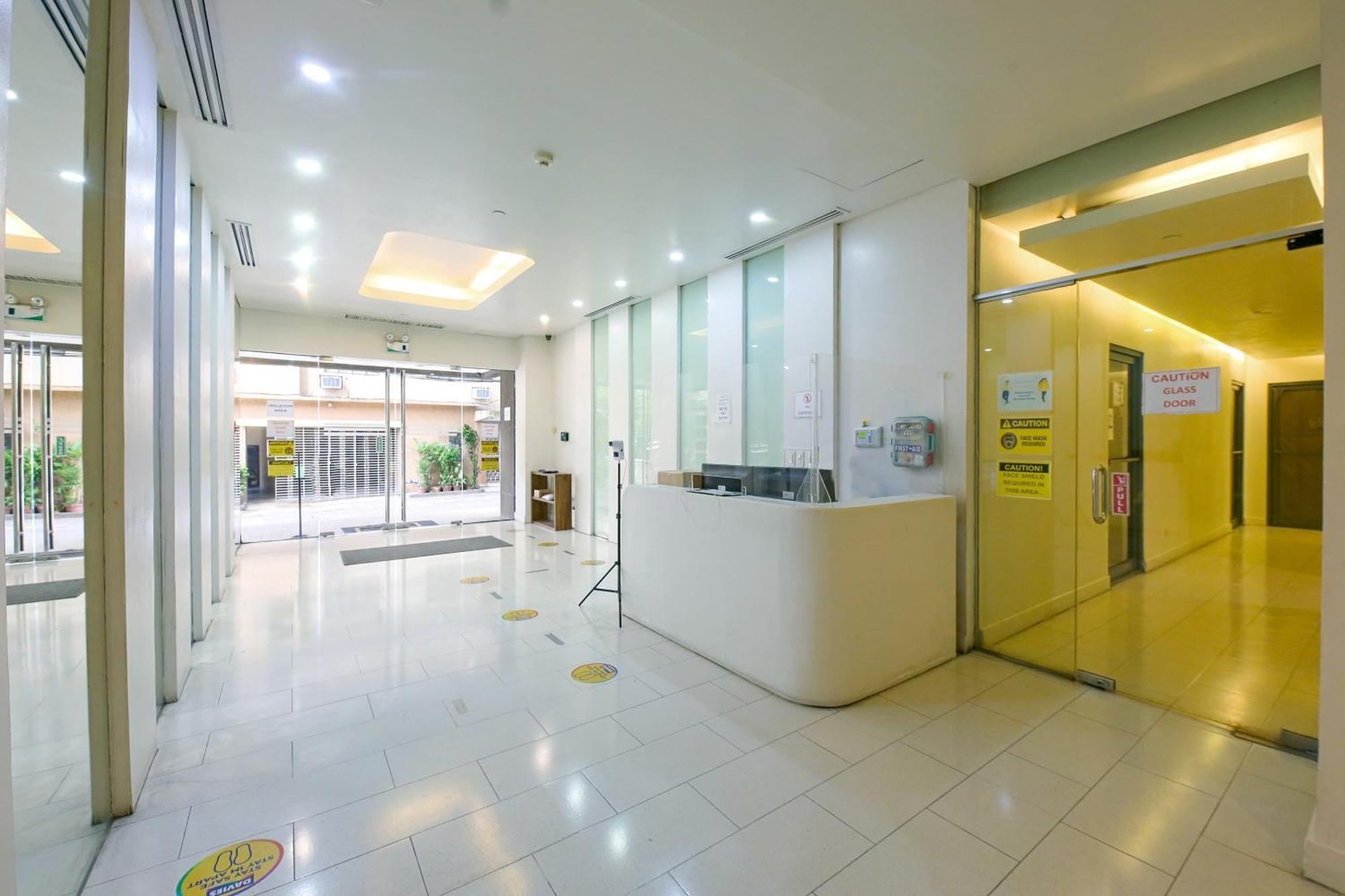 סן פדרו מקאטי Oyo 769 Poblacion Suites Polaris מראה חיצוני תמונה